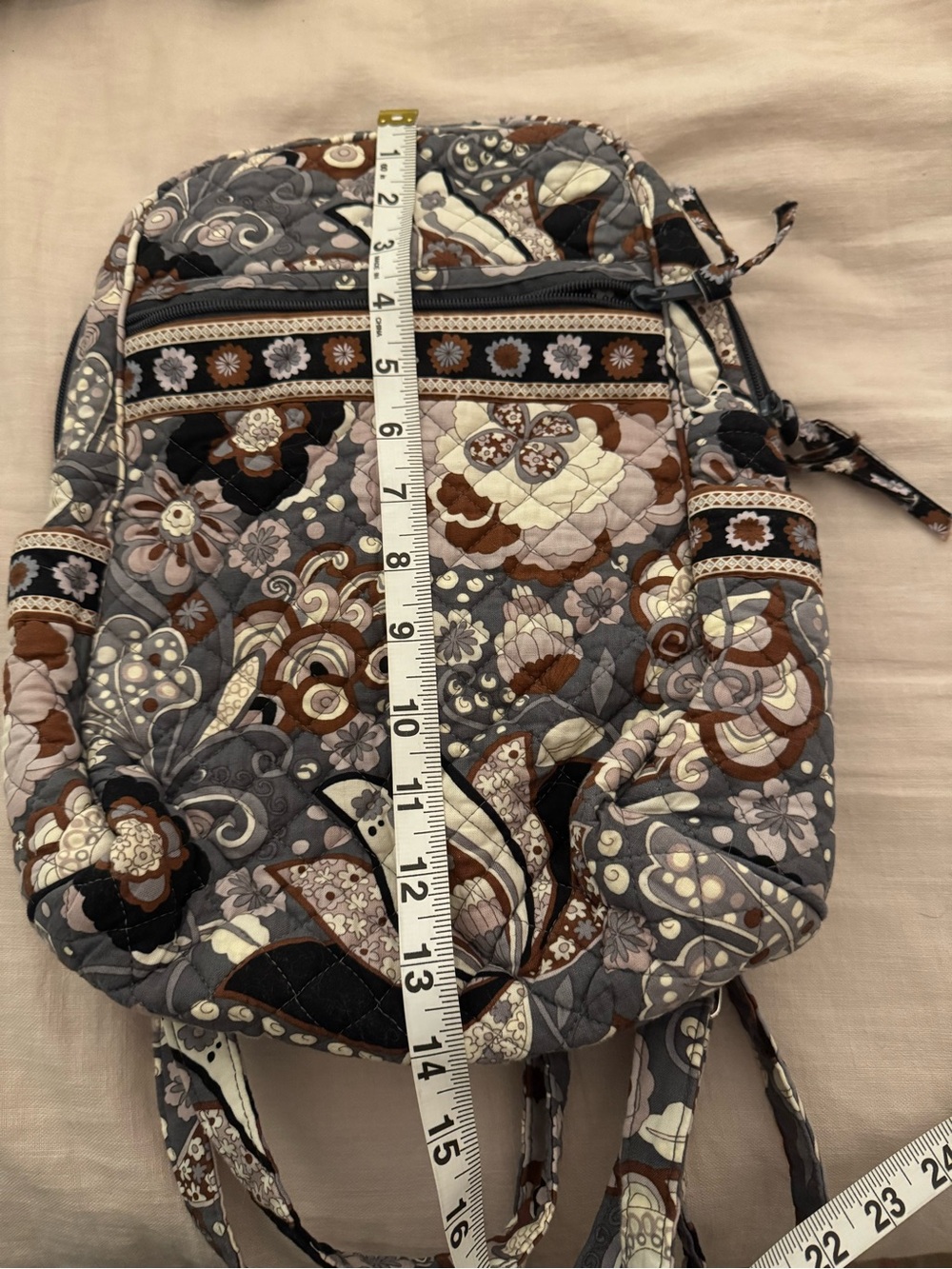 EUC Stephanie Dawn Quilted Floral Crossbody Backpack Bag Gray Brown Paisley